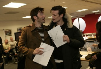 Matt Smith y David Tennant en la lectura del especial 50 aniversario de Doctor Who